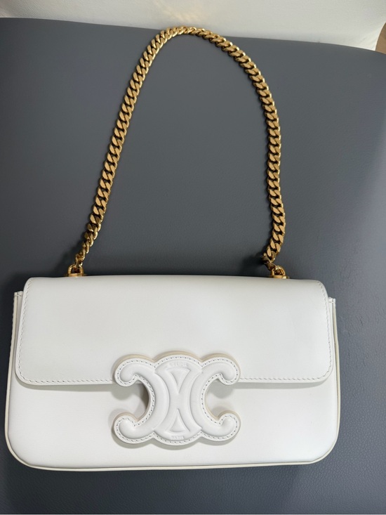 Handbags - CELINE
WHITE SHINY CALFSKIN TRIOMPHE GOLD CHAIN SHOULDER